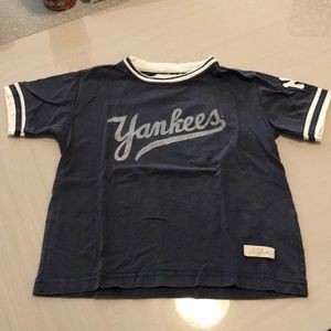 Red Jacket NY Yankees boys T-shirt size 5